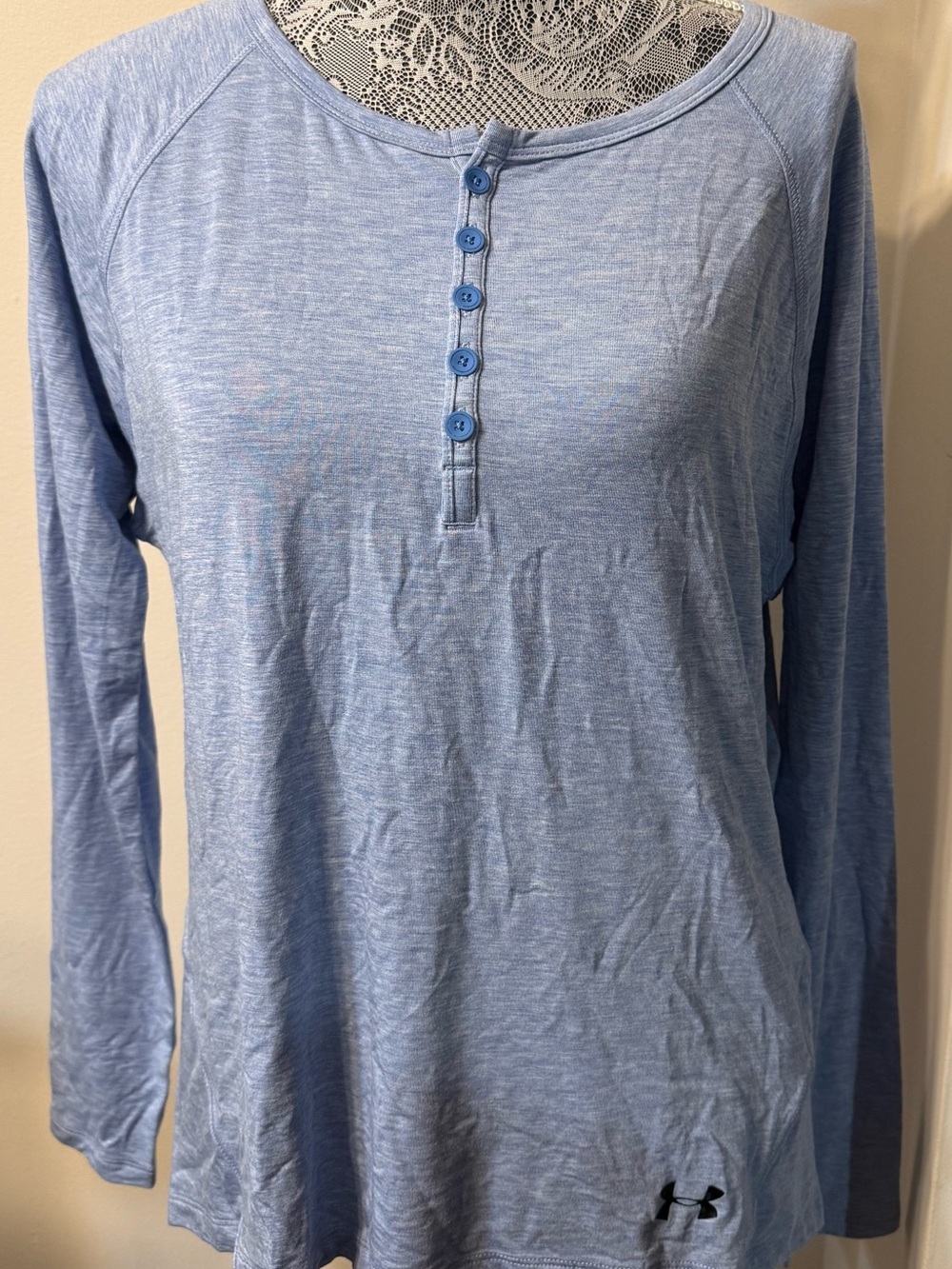 NWT Under Armour Athlete Recovery Sleepwear Lt Blue L/S Shirt Womens Size M $99